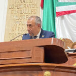 Propone Pablo Trejo acuerdo nacional para regular dispositivos móviles e inteligencia artificial en las aulas